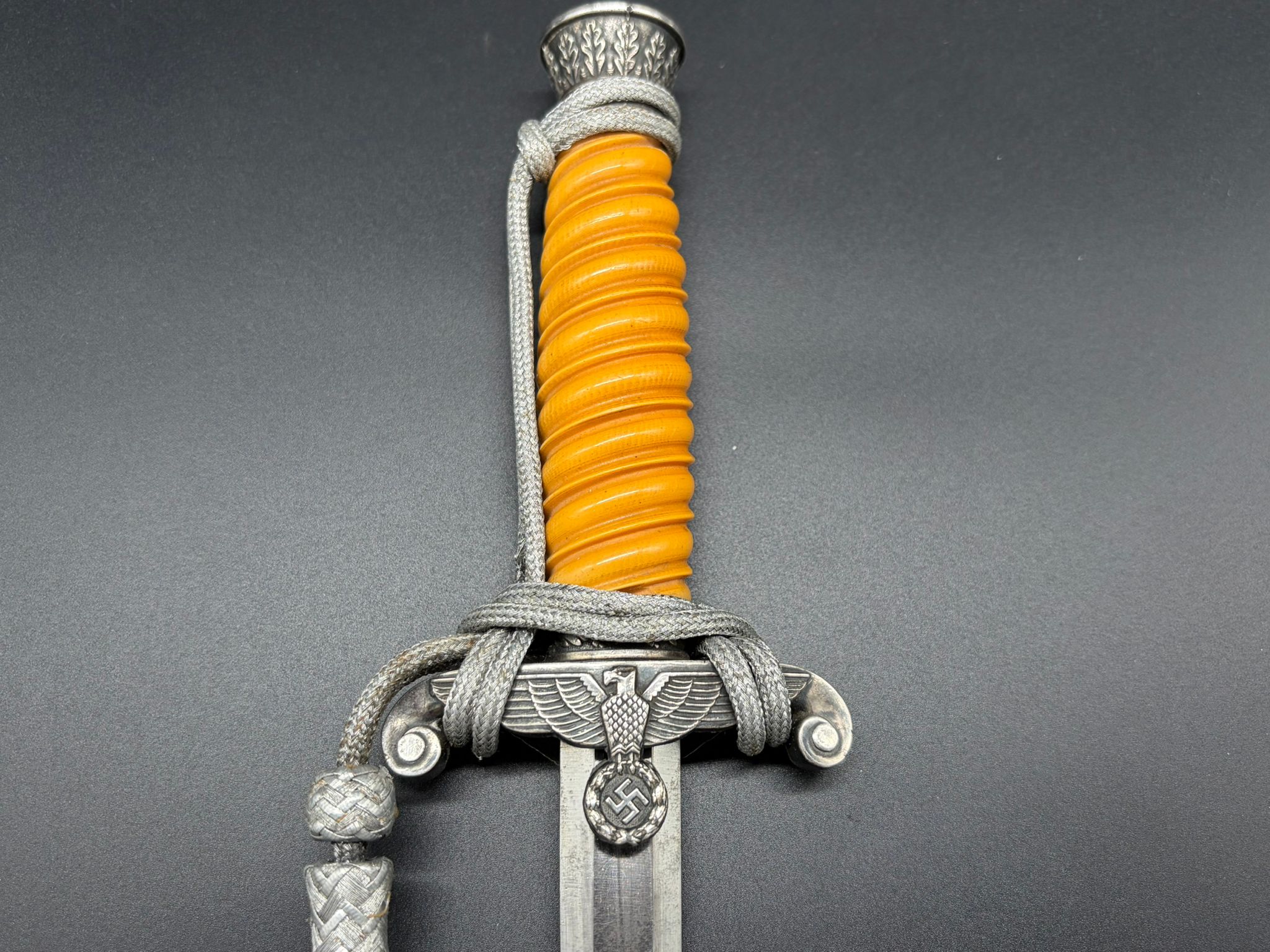 Unmarked Heer Dagger