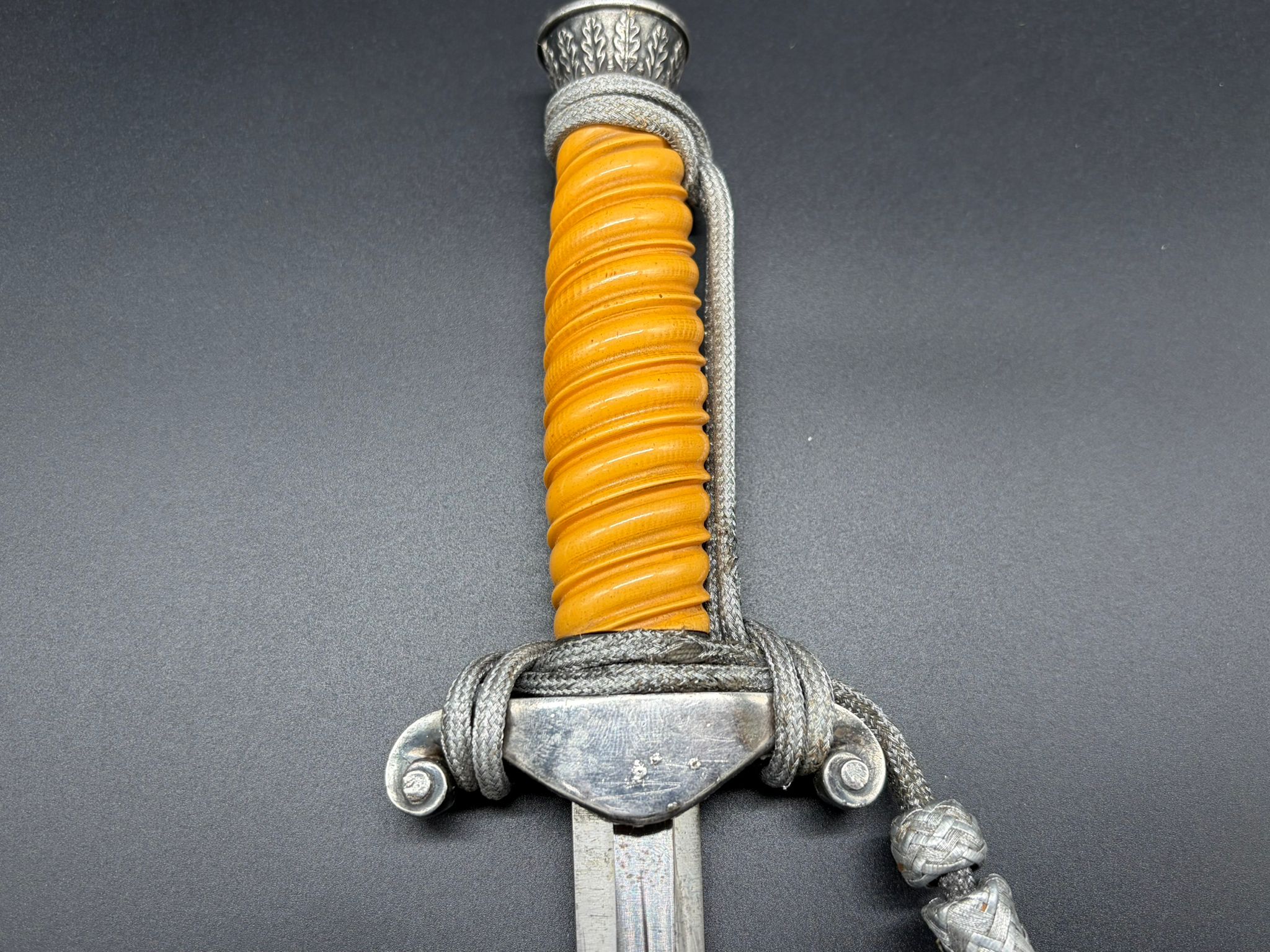 Unmarked Heer Dagger